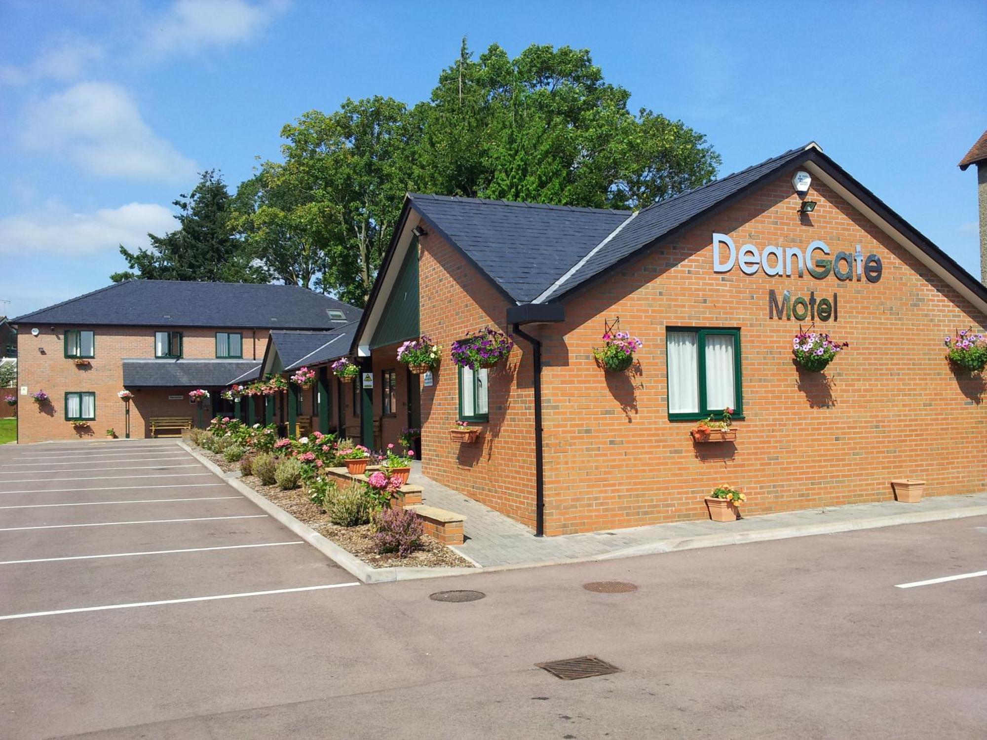 Deangate Motel Lydney Exterior photo
