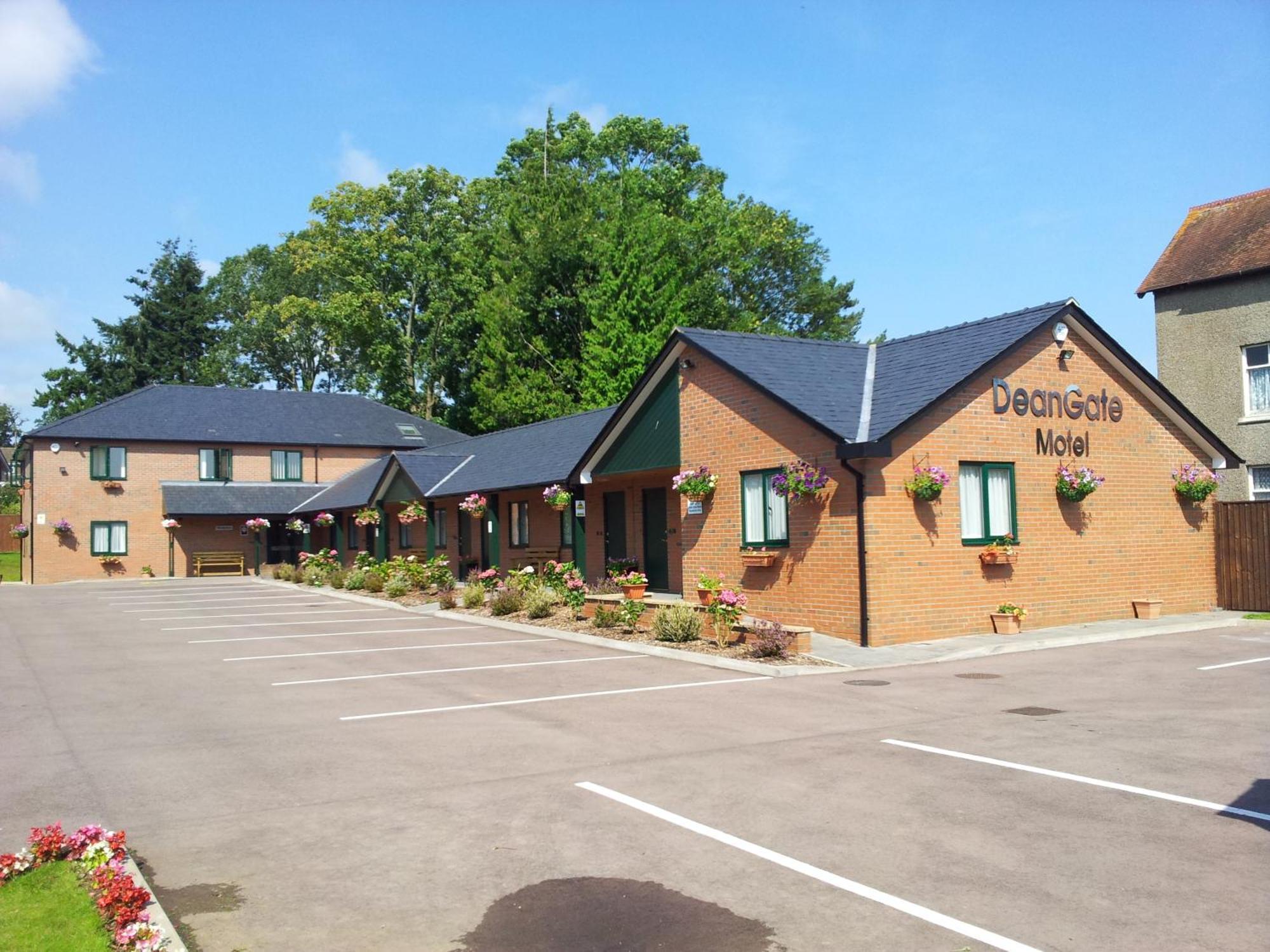 Deangate Motel Lydney Exterior photo