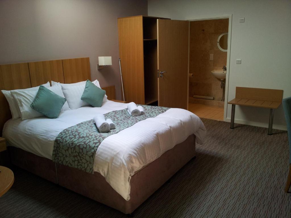 Deangate Motel Lydney Room photo