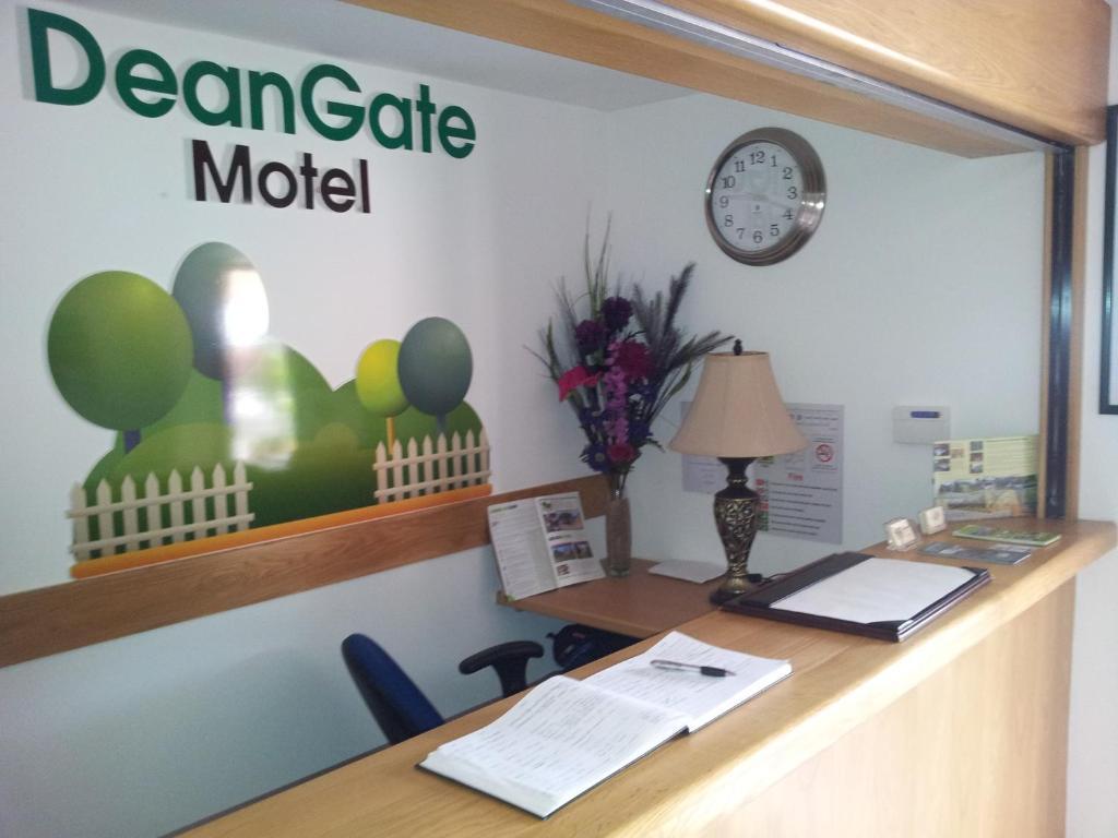 Deangate Motel Lydney Exterior photo