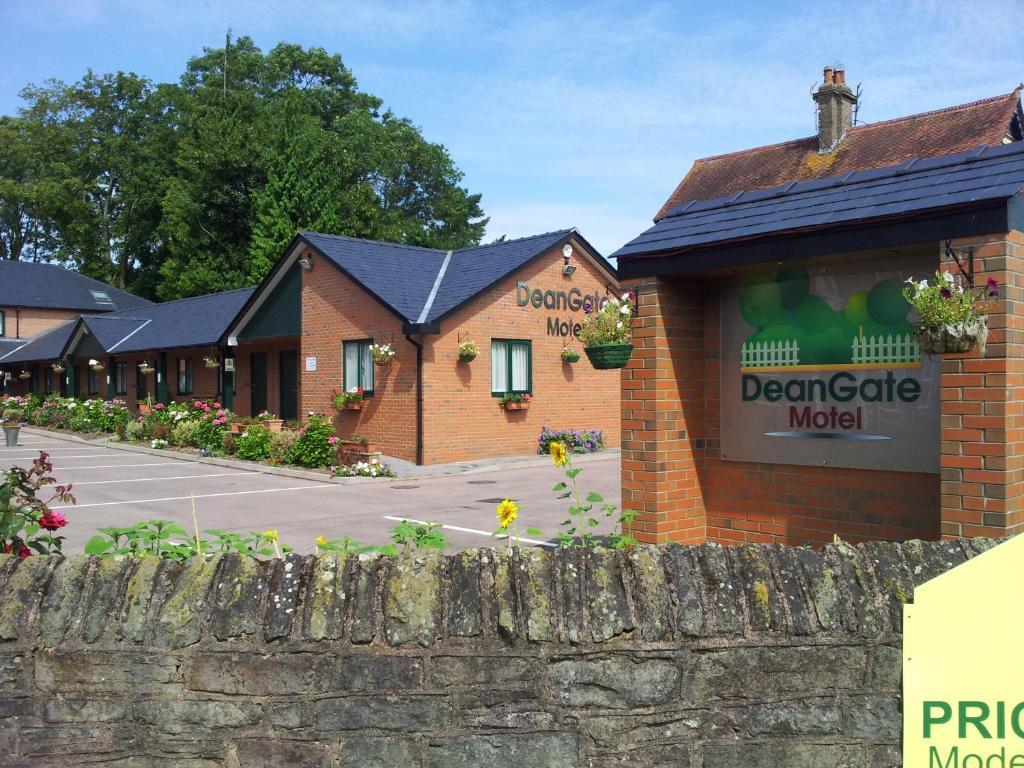 Deangate Motel Lydney Exterior photo