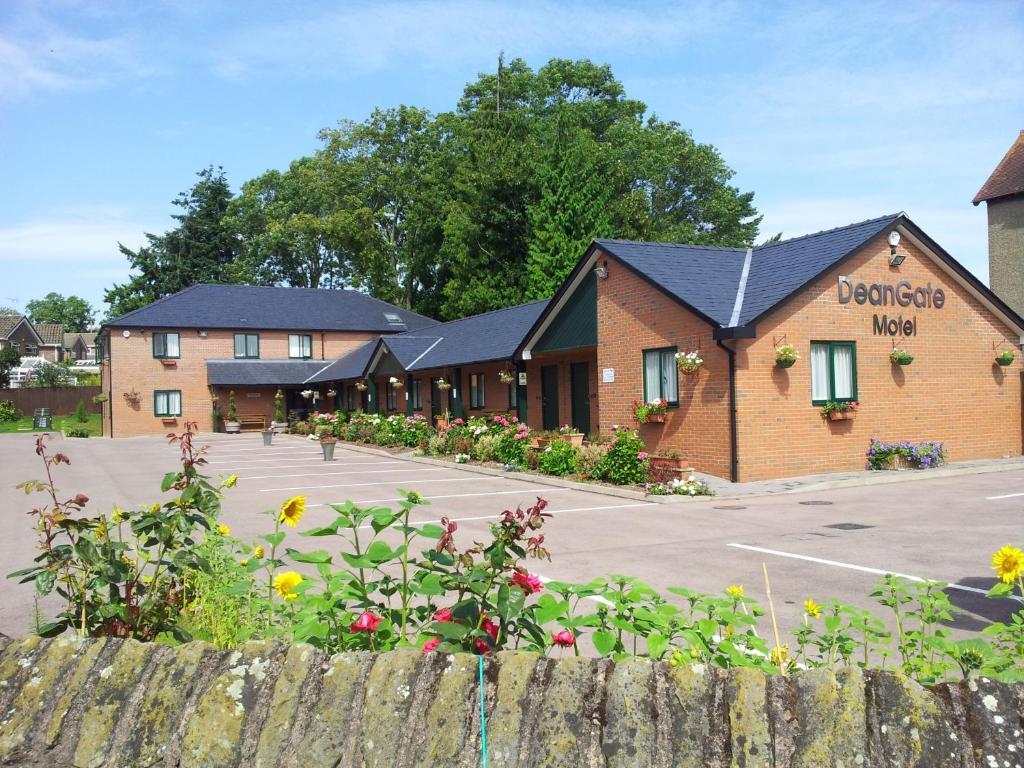 Deangate Motel Lydney Exterior photo