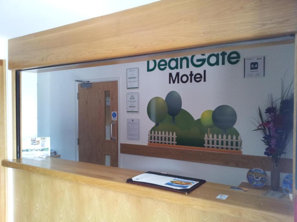 Deangate Motel Lydney Exterior photo
